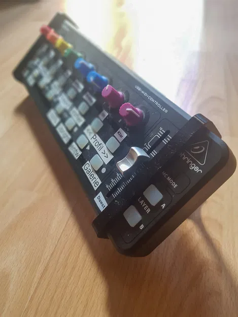 Chân đế Behringer X touch mini - Image 1