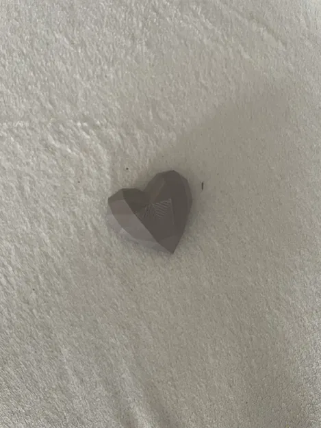 Trái Tim Low Poly - Image 3