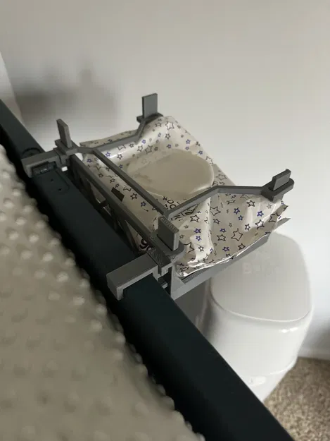 Hộp Đựng Đồ Thay Tã - Image 3