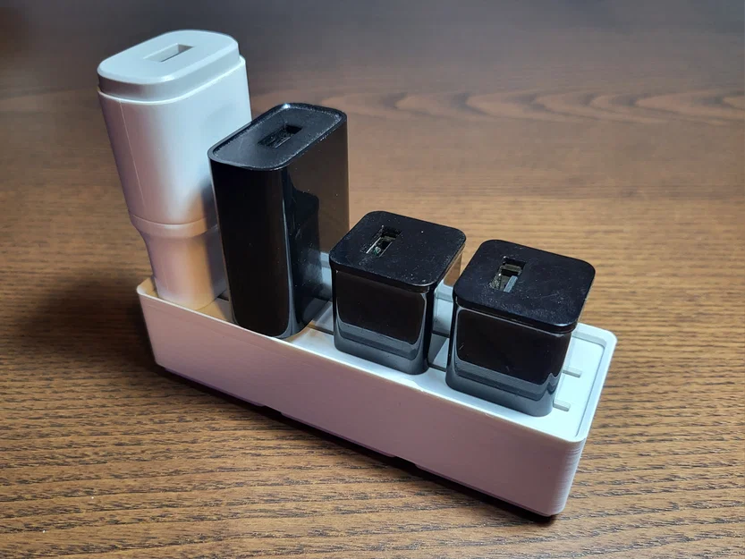 Khay Sạc Tường USB Gridfinity - Image 1