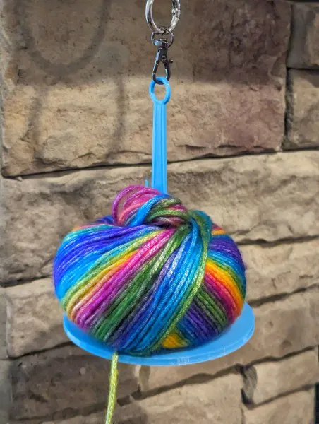 Cái Giữ Cuộn Len Đeo Tay - Image 2