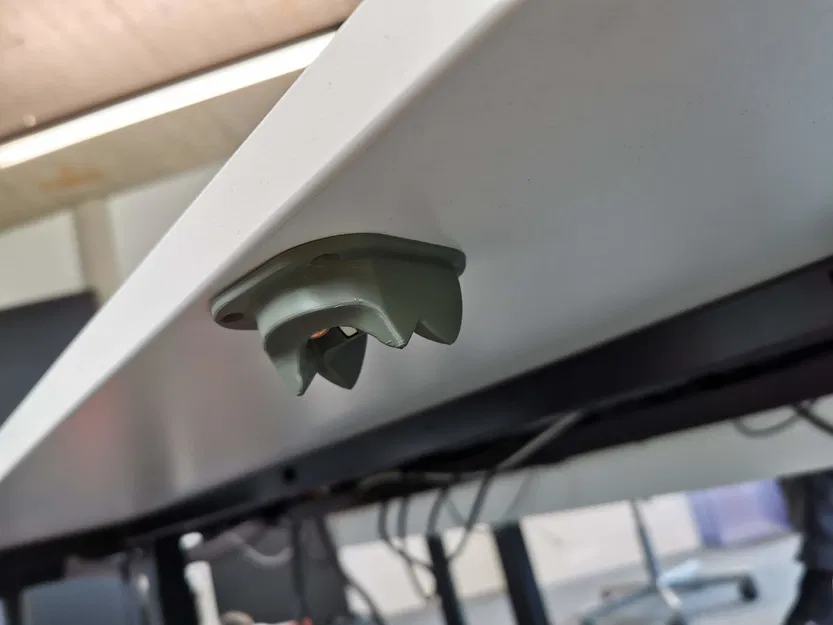 UnderTable - Dụng Cụ Mở Nắp Chai - Image 3