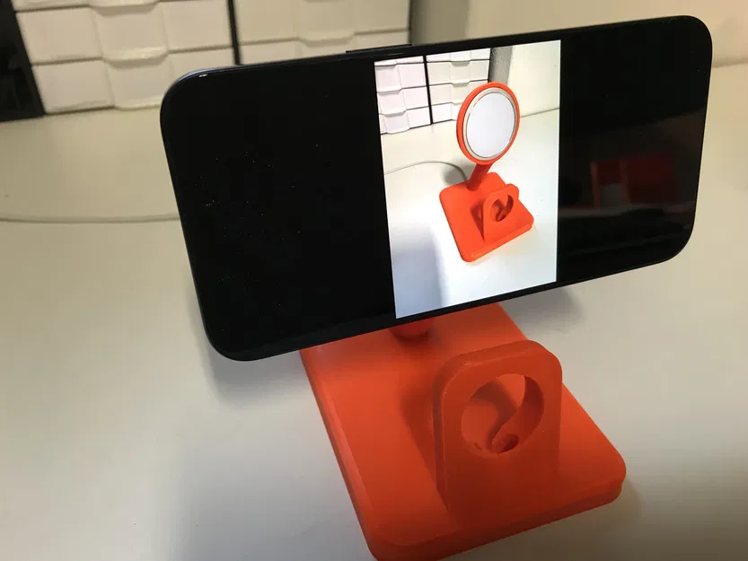 Giá đỡ iPhone và iWatch - Image 3