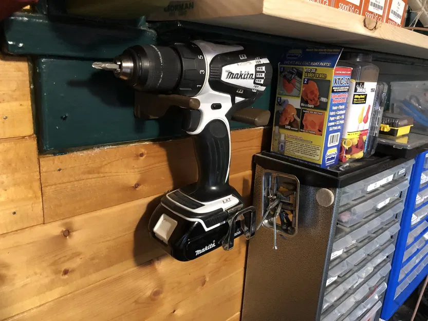 Giá Treo / Móc Treo Tường Máy Khoan Pin Makita - Image 5