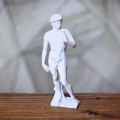 Tượng David của Michelangelo Phong Cách Low Poly