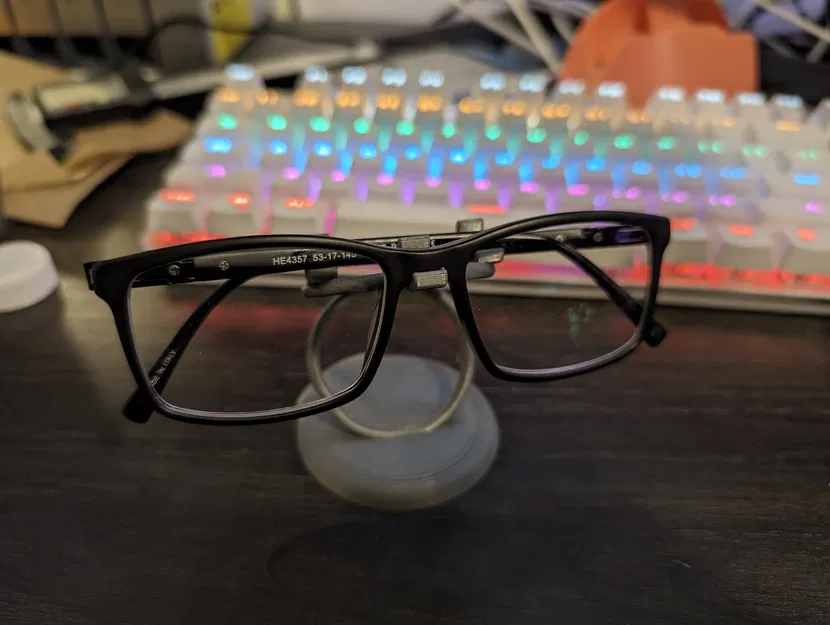 Chỗ Để Kính Mắt Phong Cách Nghệ Thuật - Image 2