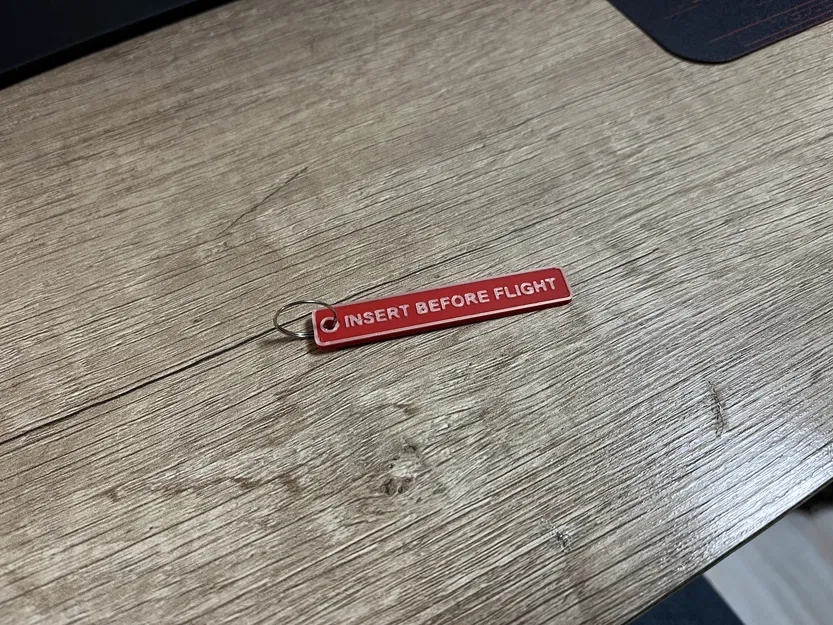 Móc khóa "Nhớ gắn trước khi bay" - Image 1