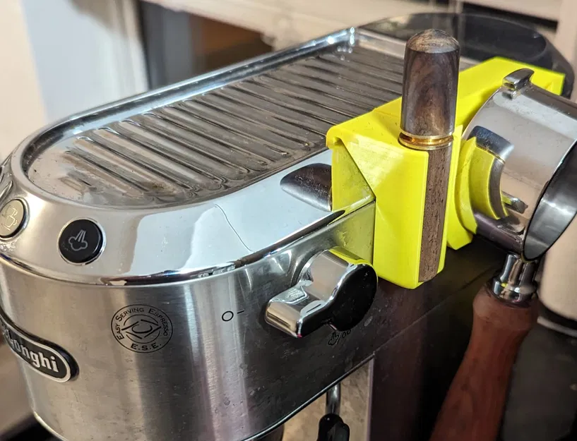 Kệ Giữ Dụng Cụ Phân Phối Cà Phê DeLonghi Dedica CDT - Image 1