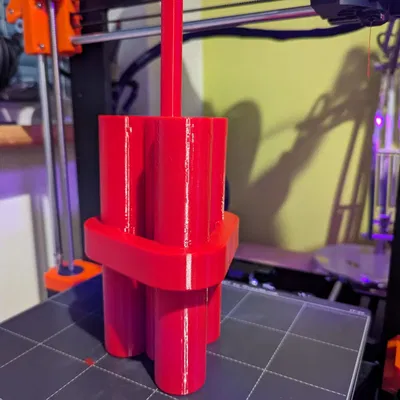 Mô Hình Dynamite Khổng Lồ Kiểu Lego Tỷ Lệ 10:1 Có Chốt