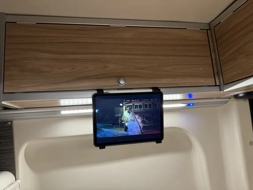 Giá đỡ iPad/máy tính bảng cho Hymer GrandCanyonS - Image 3