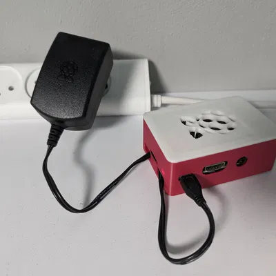 Vỏ Raspberry Pi 3 + Quản lý cáp