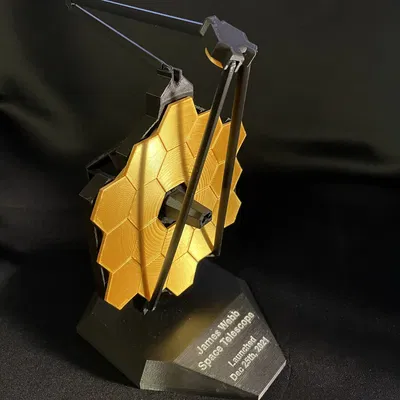 Gương Kính Viễn Vọng James Webb có Cánh Tay Gập