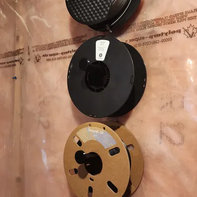 Giá đỡ filament gắn thanh gỗ