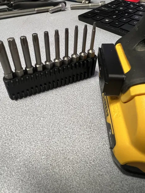 Phụ Kiện Gắn Kẹp Giữ Mũi Khoan Wiha Lên Máy Dewalt 12v - Image 2