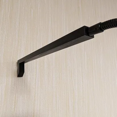 Que giữ điện thoại cho móc xoắn ốc góc vuông