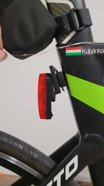 Adapter Kẹp Decathlon VIOO (có file STEP) - Image 1