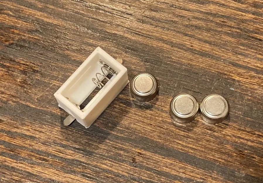 Khay Đựng 3 Pin LR44 - Image 2