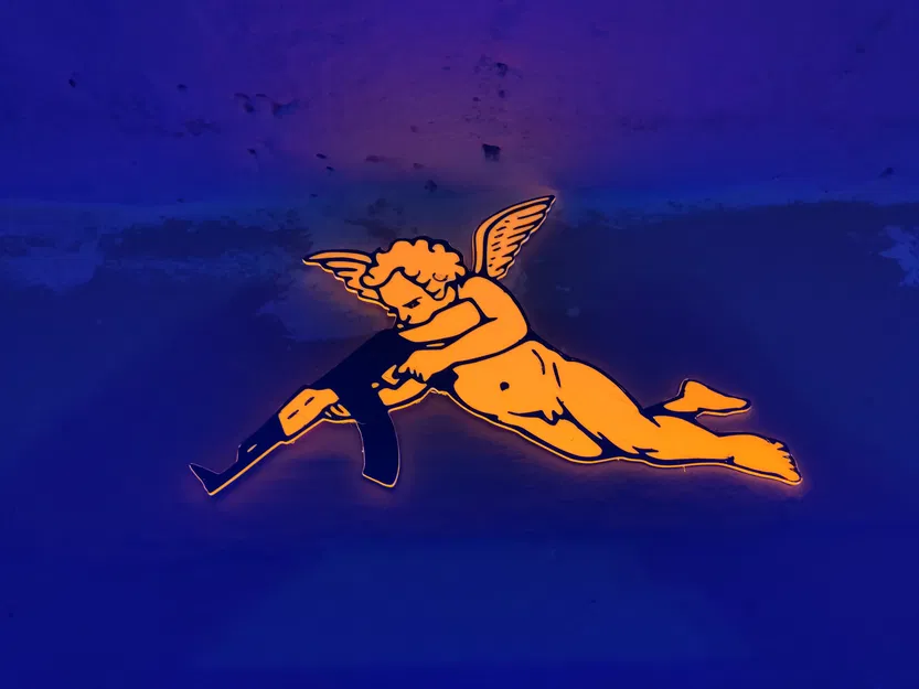 Thiên Thần Kèm Súng AK - Image 1