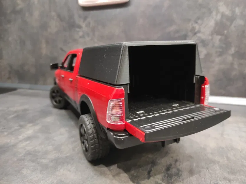 Nắp thùng xe Bruder RAM 2500 - Image 2