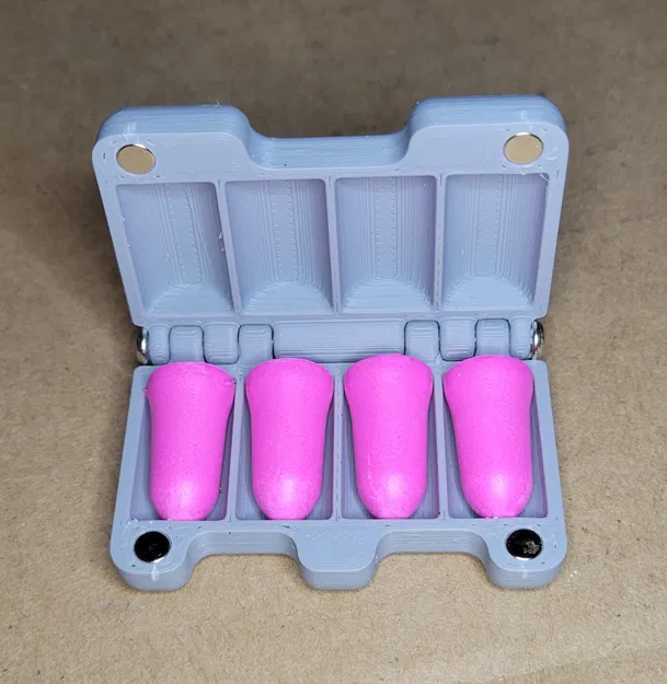 Hộp Đựng Tắc Kè Tai, Chứa Được 4 Cái - Image 1