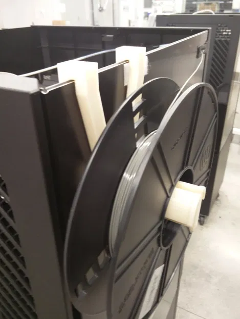 Giá đỡ cuộn dây Filament cho MakerBot Z18 - Image 1