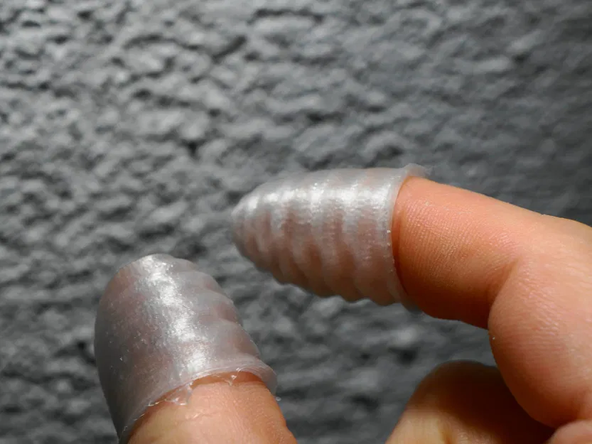 Nắp Bọc Ngón Tay Grip Thimble - Image 1