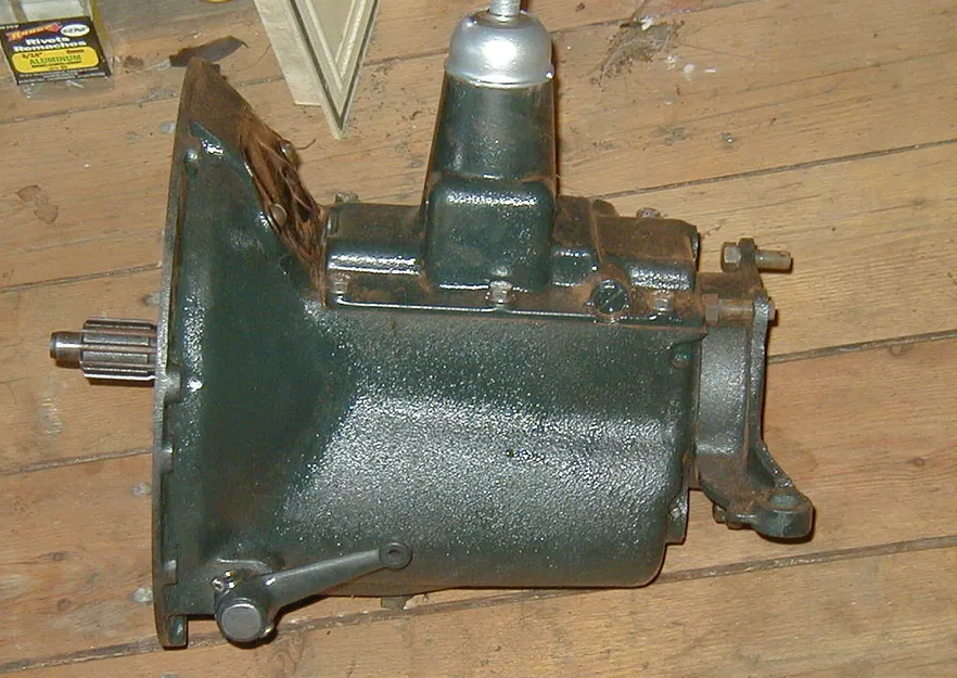 Ford FlatHead V8 (12/14) / Bộ phận mở rộng hộp số - Image 3
