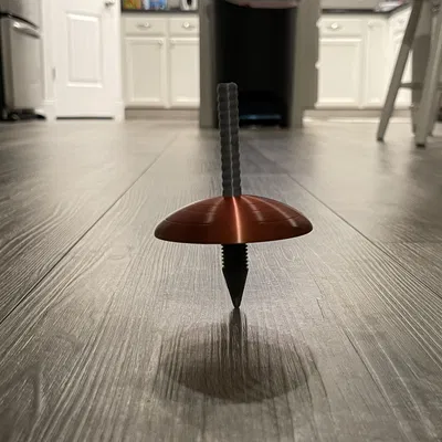 Con Quay Kéo Dây Cổ Điển