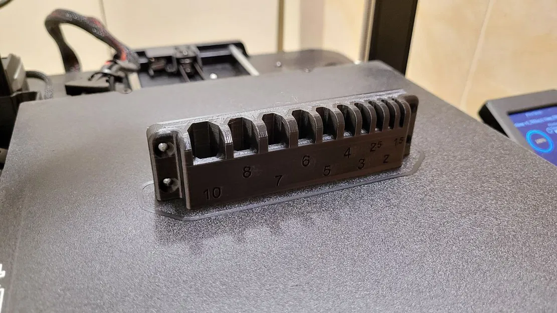 Chỗ Giữ Lục Giác Có Lỗ 7mm - Image 1