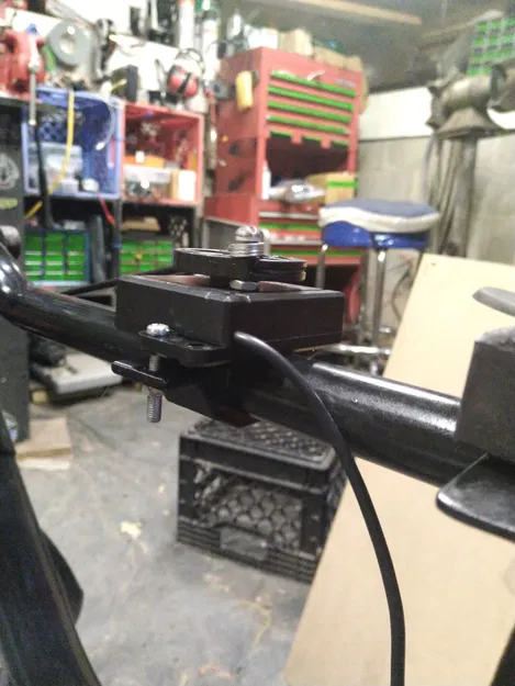 Khung Gắn Ga Điện Tử - Image 1