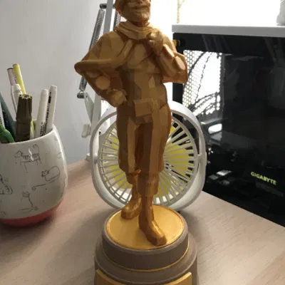 Mô hình Heirloom Mirage Apex Legends