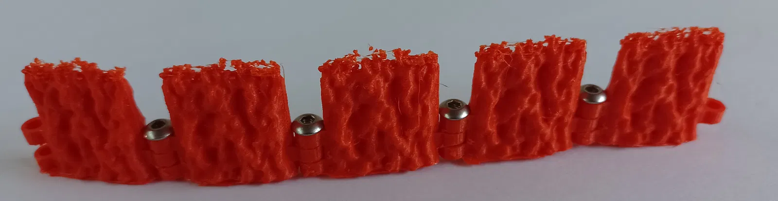 Tường Lửa, bản lề - Image 1