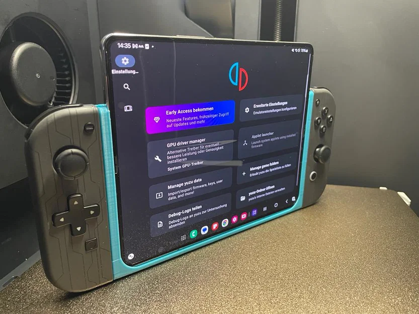 Vỏ ốp Samsung Galaxy Fold 5 gắn Joycon - Image 1