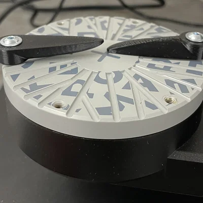 Kẹp Giữ Cho Bàn Xoay Đa Trục