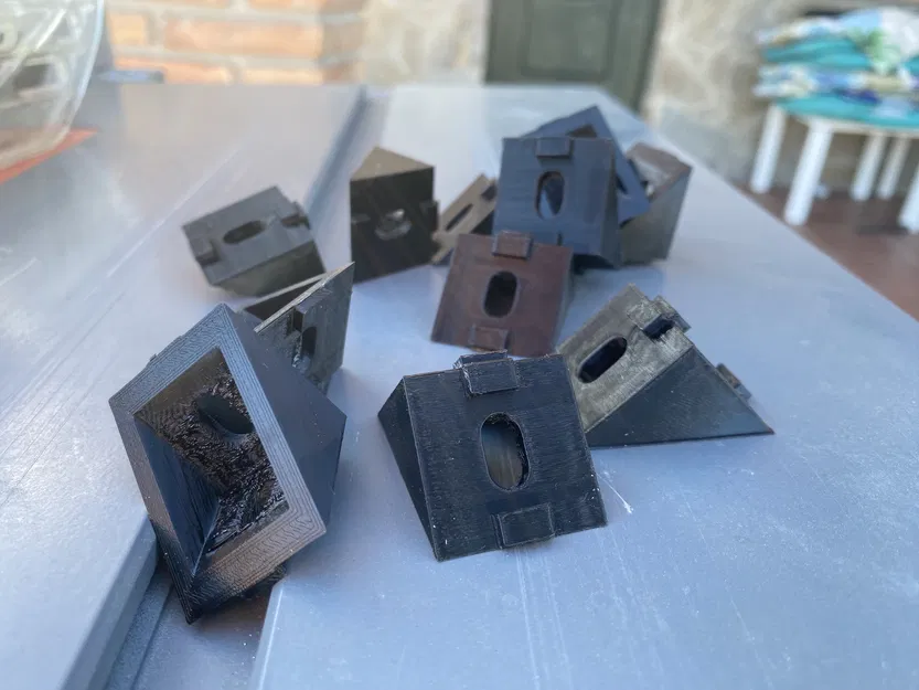 3030 Ke Góc - Image 1