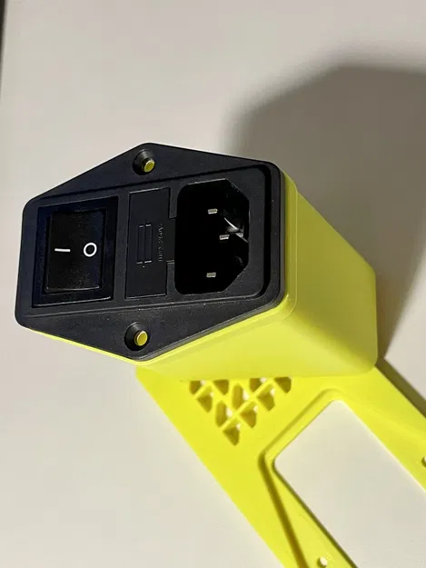 Đế gắn ổ cắm IEC C14 RatRig VCore 3 cho dòng Schaffner FN 284 - Image 2