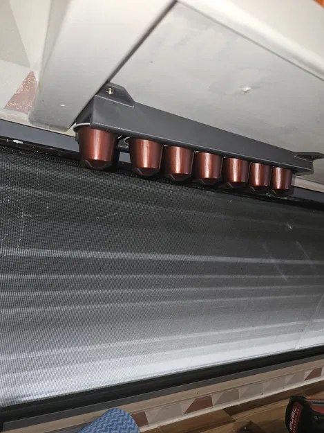 Giá treo cà phê viên nén dưới gầm - Image 3