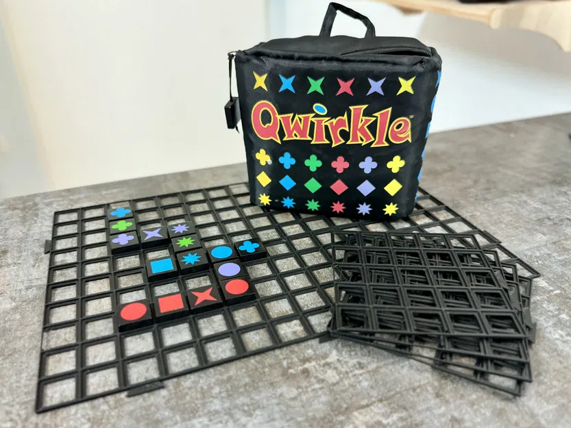 Bảng Ghép Quân Cờ Qwirkle Travel - Image 1