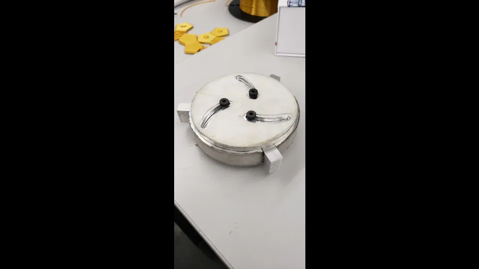 Thiết Kế Dụng Cụ Mở Bia Phay CNC - Image 2