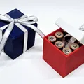 Hộp Quà Nhỏ Kèm Đế Lót Cho Tối Đa 8 Pin AA - Thumbnail 1