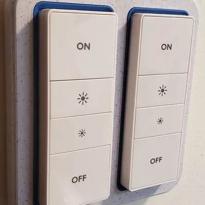 Đế Giữ Công Tắc Philips Hue Đơn/Đôi Có Khe Cắm Màu