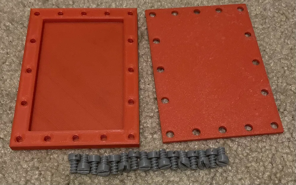 Món Quà Vặn Vẹo - Image 5