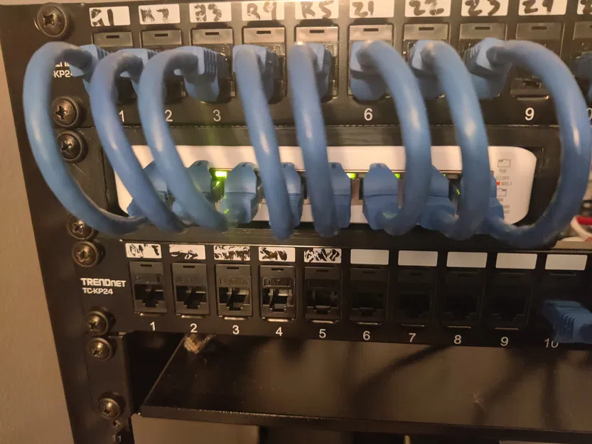 Giá đỡ rack 1U cho Unifi 8 Lite POE (USW-Lite-8-POE) - Image 3