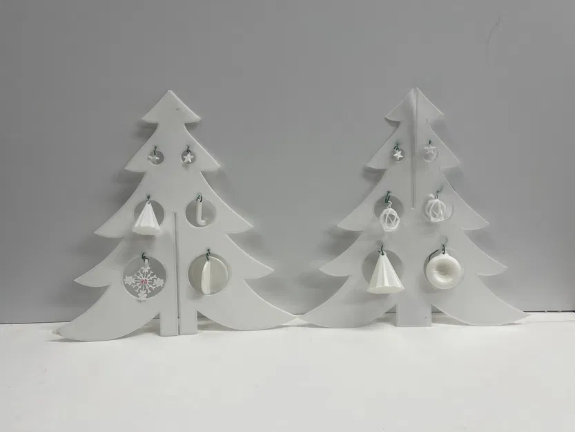 Cây Thông Noel 3D Có Chân Đế & Phụ Kiện Trang Trí Nhỏ - Image 2