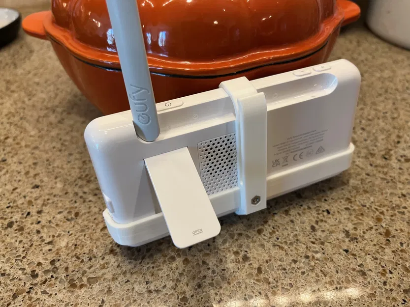 Kẹp Thắt Lưng Cho Màn Hình Eufy Spaceview - Image 2