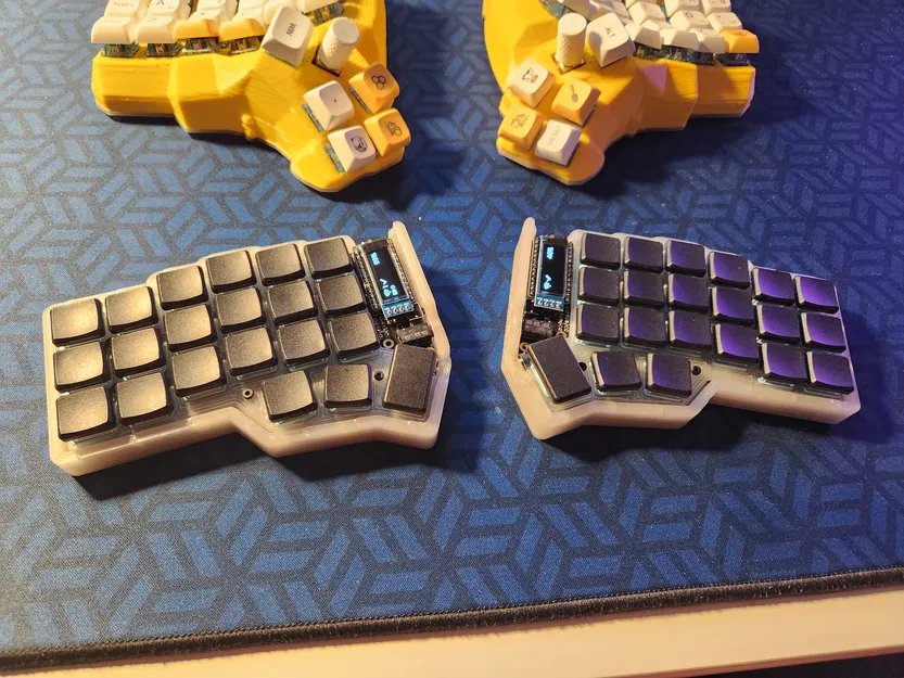 Vỏ Corne tùy chỉnh cho pin lớn hơn & switch choc - Image 2