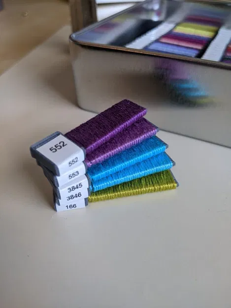 Mẫu Cuộn Chỉ Thêu Tháo Lắp Nam Châm - Image 4