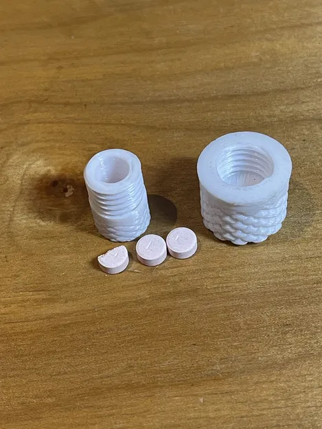 Hộp Đựng Thuốc Mini Bỏ Túi - Image 1