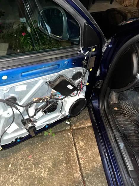 Adapter Loa Cho Xe Alfa Romeo 159 - Image 10