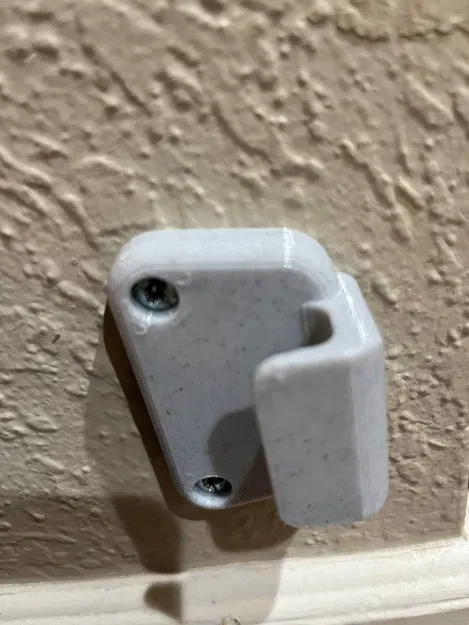 Móc Cổng An Toàn Trẻ Em Perma - Image 1